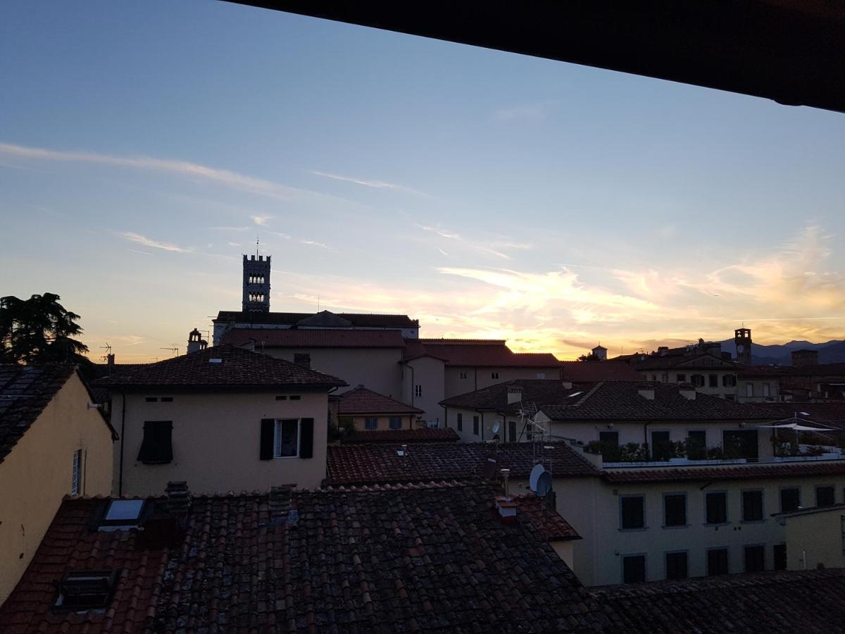 La Terrazza Fra Le Torri Apartment Lucca Exterior photo